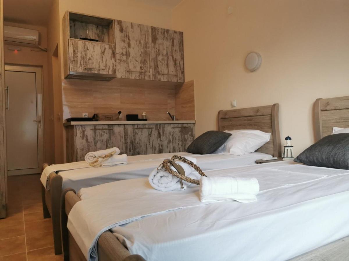 Hotel Capital Lux 니드리 외부 사진