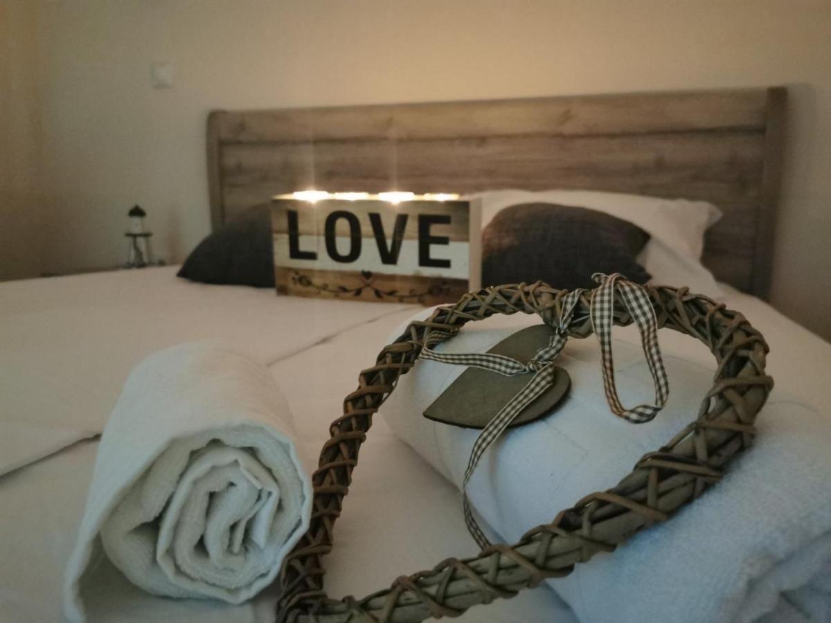Hotel Capital Lux 니드리 외부 사진