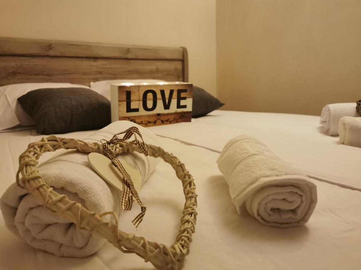 Hotel Capital Lux 니드리 외부 사진