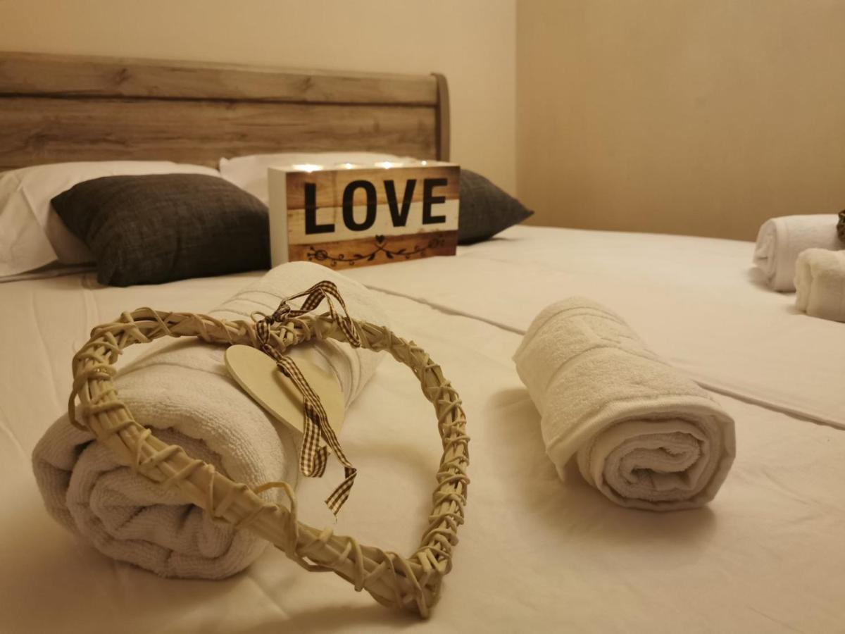 Hotel Capital Lux 니드리 외부 사진